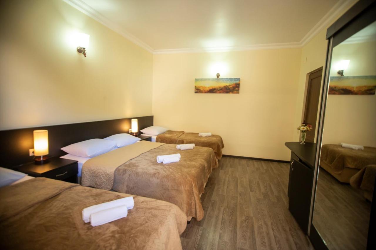 Hotel Chveni Ezo Kobuleti Kültér fotó