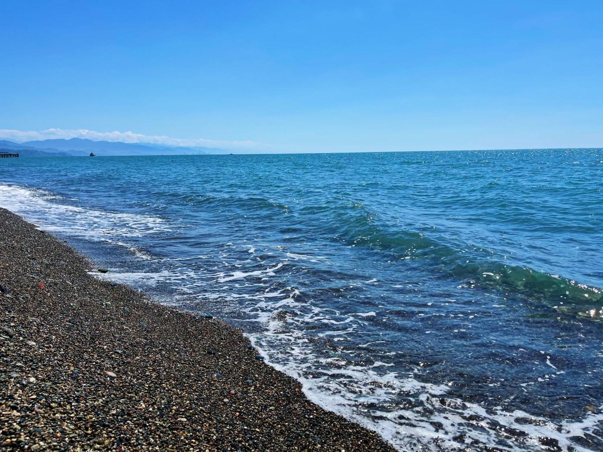 Hotel Chveni Ezo Kobuleti Kültér fotó