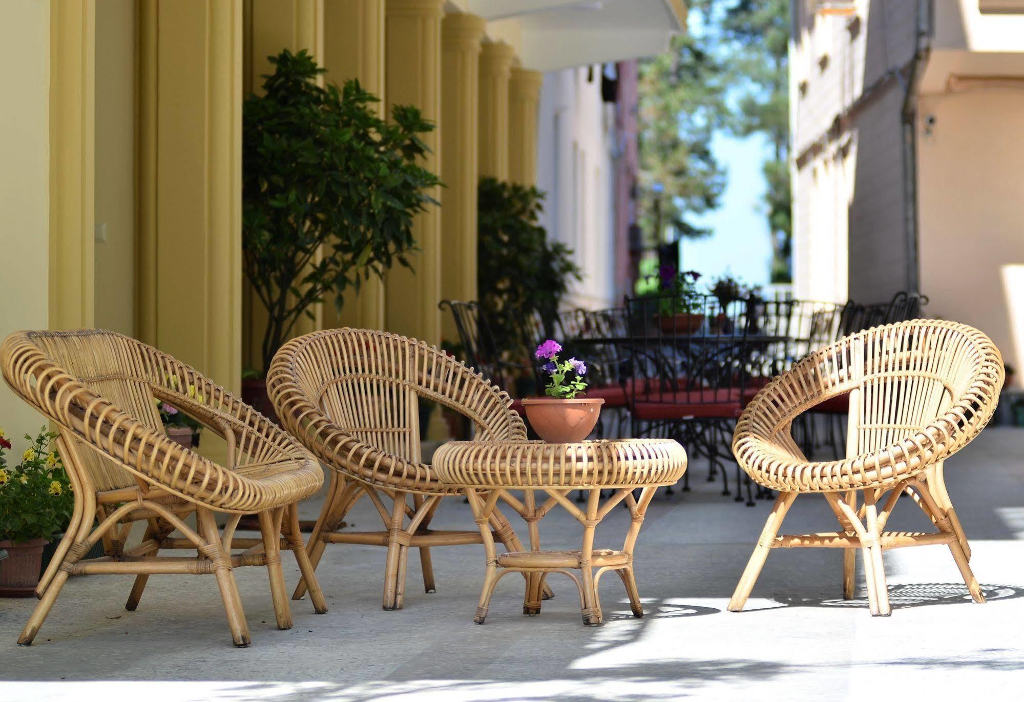 Hotel Chveni Ezo Kobuleti Kültér fotó